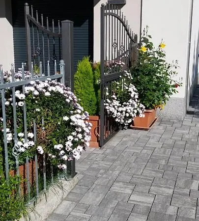 Il Sorriso Tirano